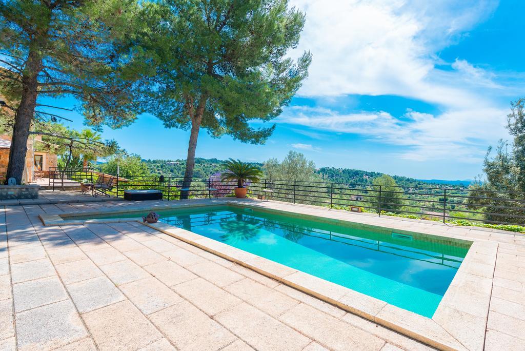 Es Pinar Villa อาลาโร ภายนอก รูปภาพ